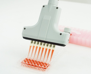 What’s the advantage while customer use AELAB adjustable tip spacing pipette?