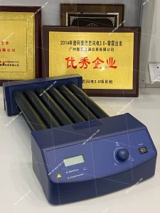Side angle view of MX-T6-Pro LCD Digital Tube Roller with roller tubes